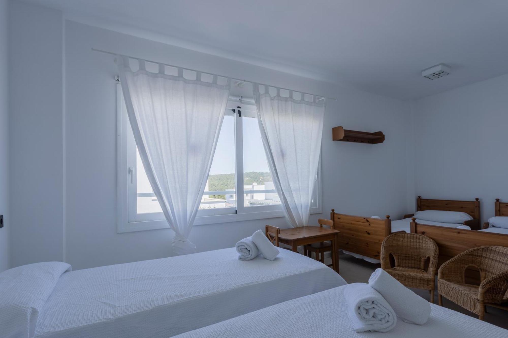 V196 Villa Brisa By Menorcarentals Villas Son Bou Buitenkant foto